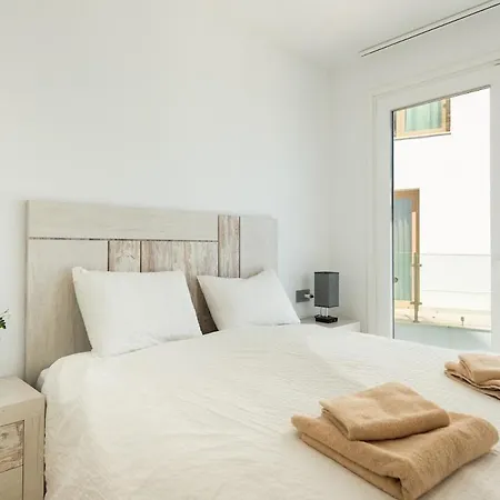 Апартаменты Breathtaking Bay Views Nerja